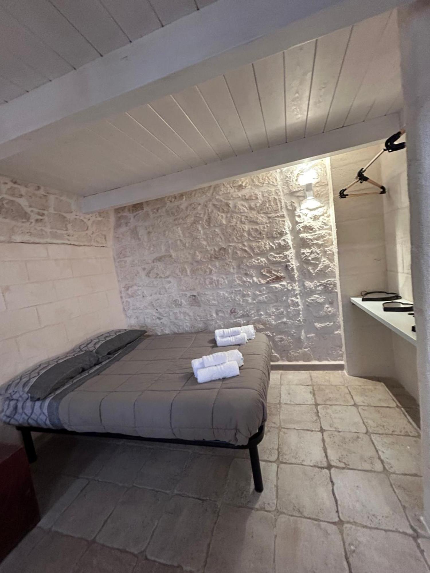 La 13 Guest House Ostuni Luaran gambar