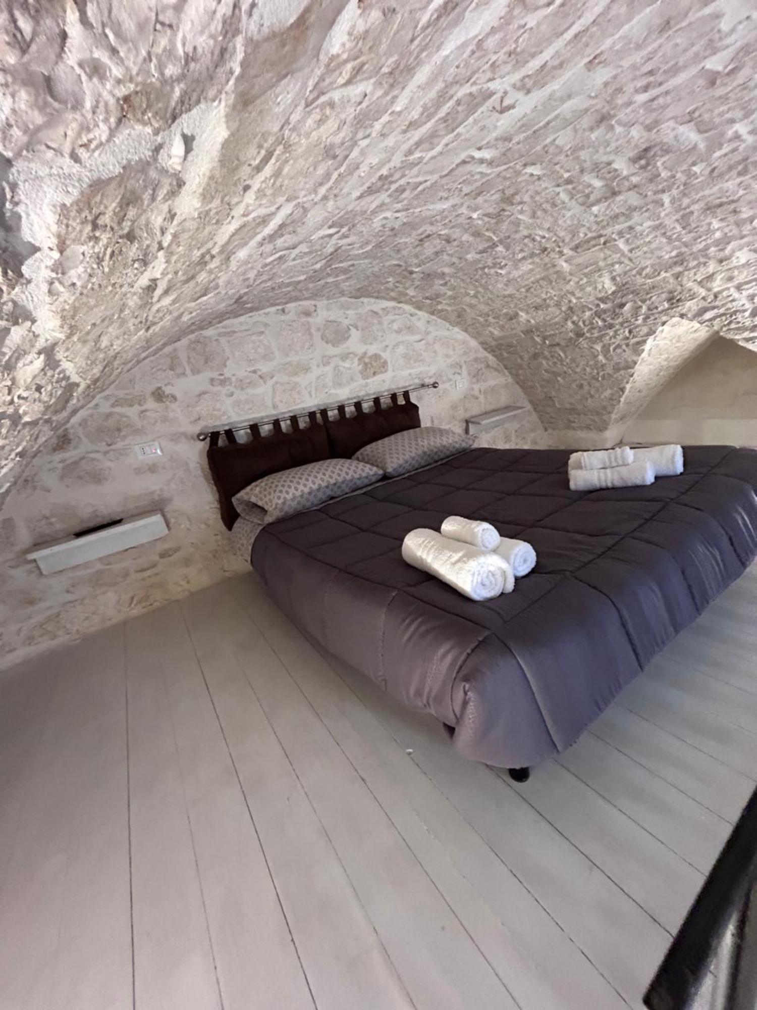 La 13 Guest House Ostuni Luaran gambar
