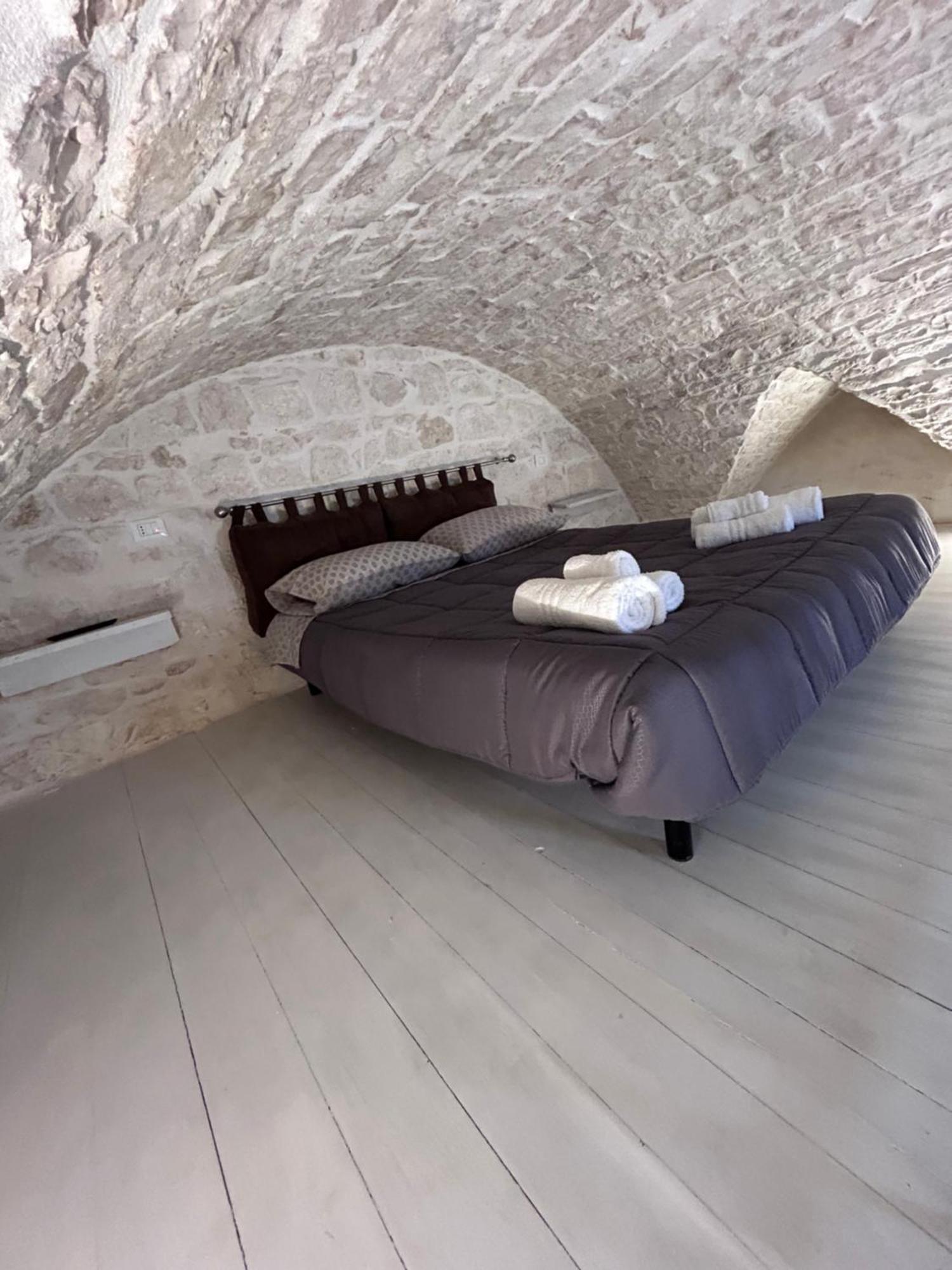 La 13 Guest House Ostuni Luaran gambar