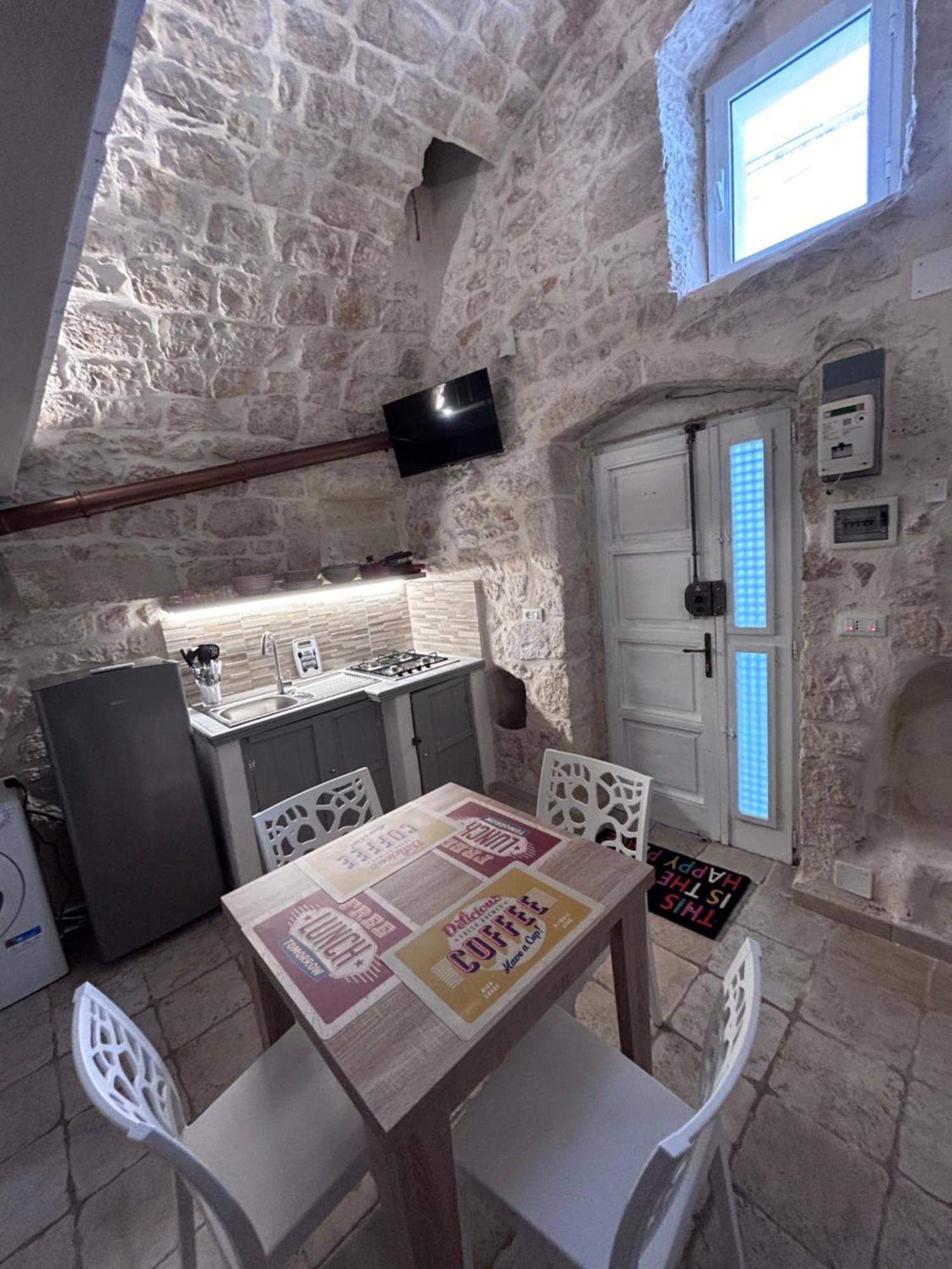 La 13 Guest House Ostuni Luaran gambar